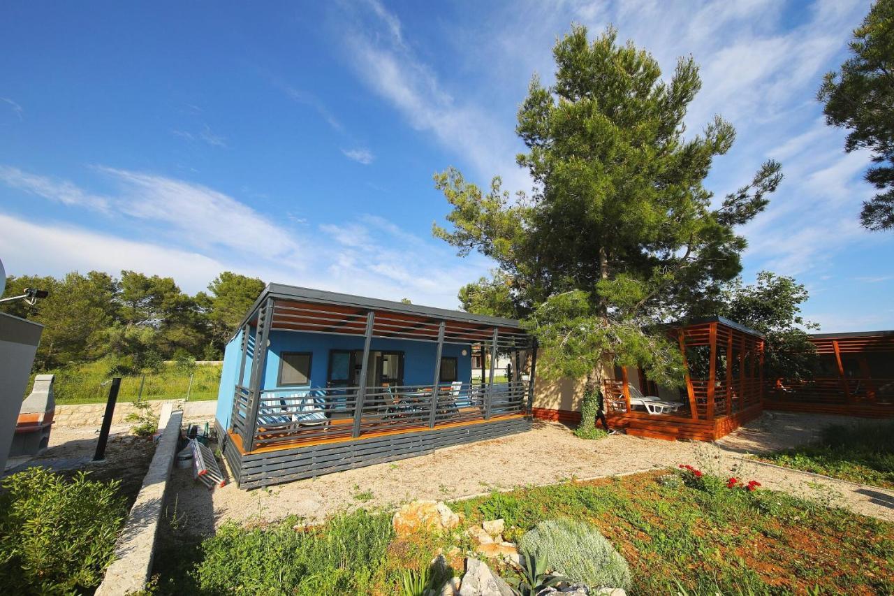 Mobile Home Safir Biograd na Moru Kültér fotó