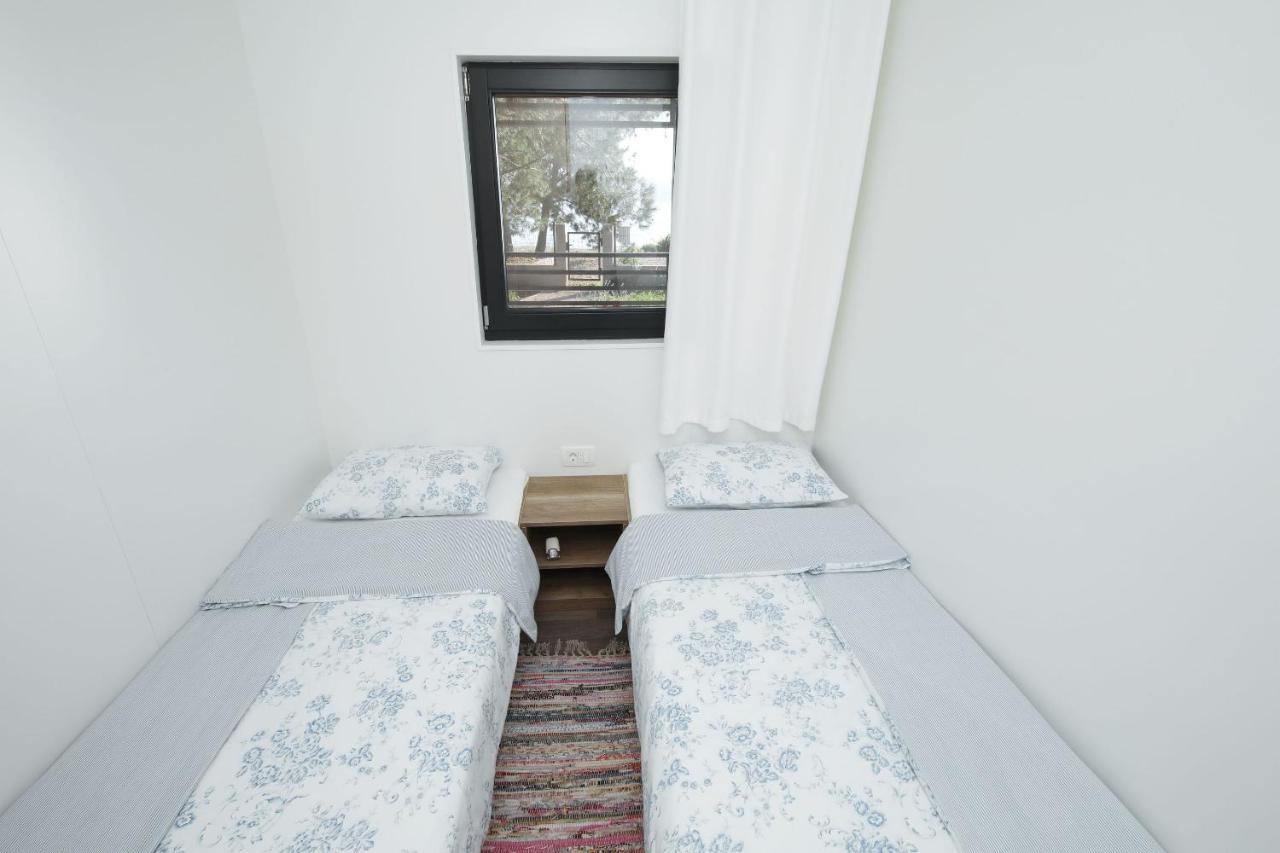 Mobile Home Safir Biograd na Moru Kültér fotó