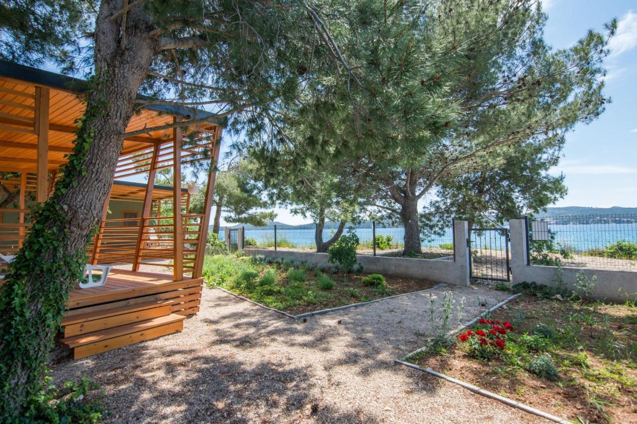 Mobile Home Safir Biograd na Moru Kültér fotó